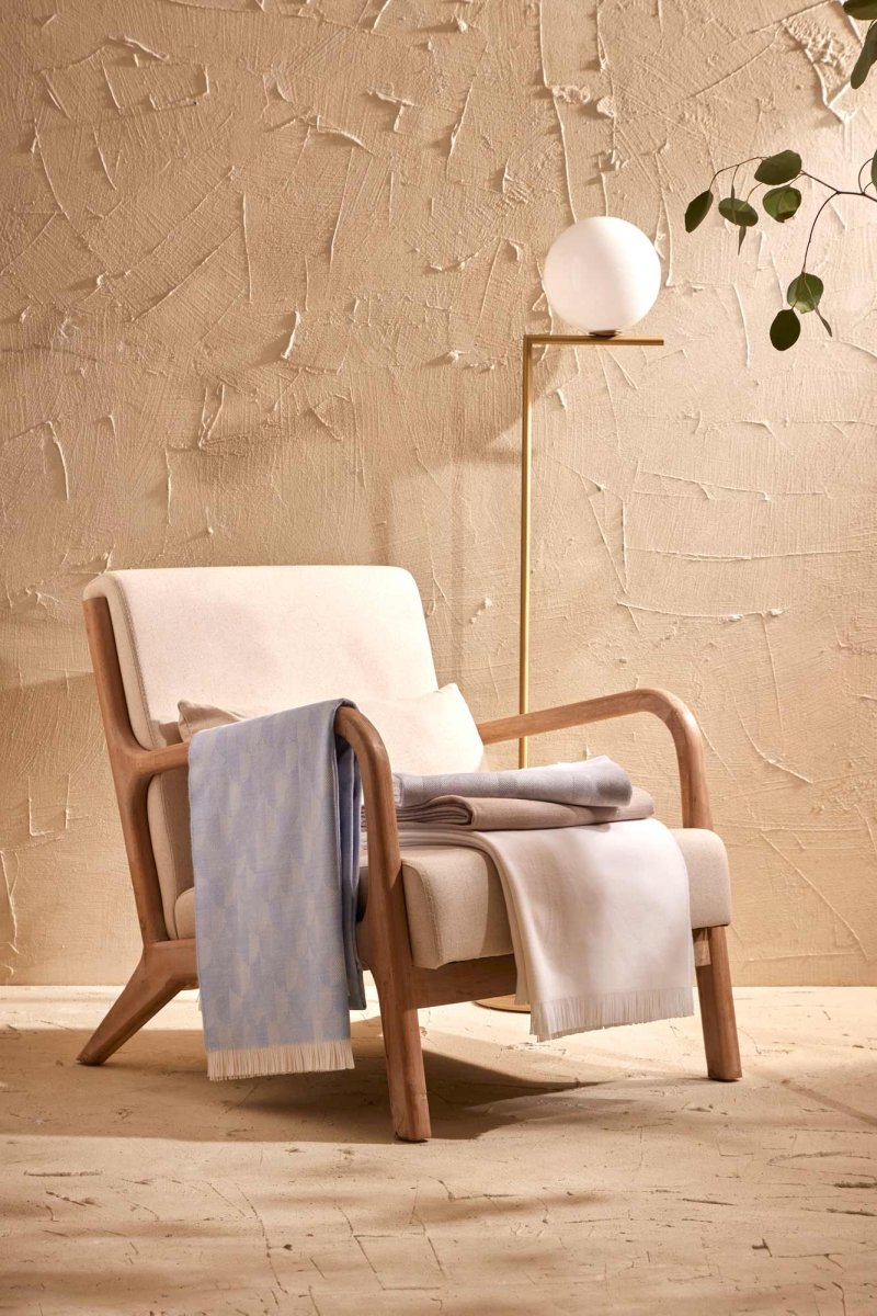 KINGSTONE Plaid Lana Merino Jacquard 150x200 | Domus Zone - DomusZone