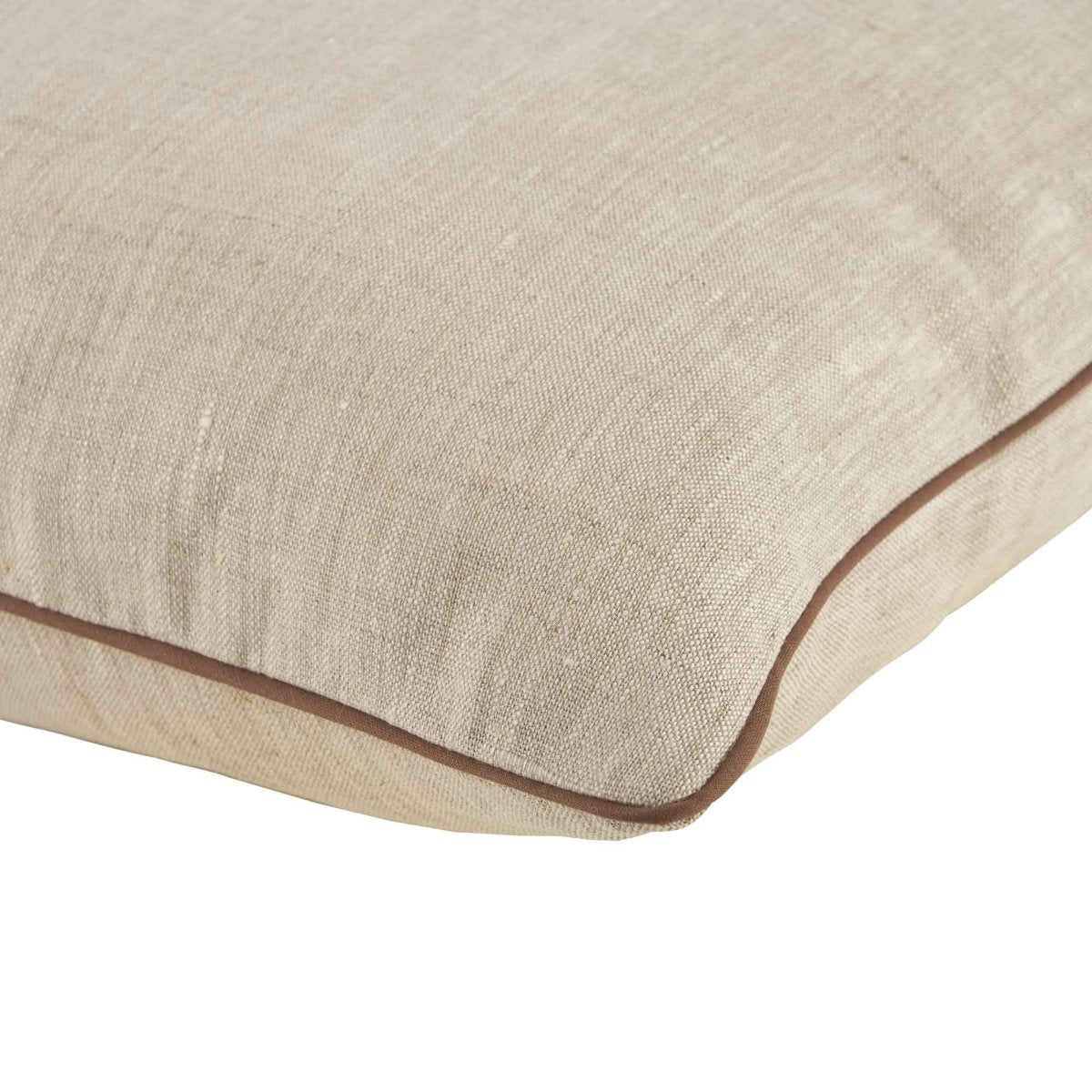 LEONARDO cuscino Arredo in Lino con ricamo Monogram | Domus Zone - DomusZone