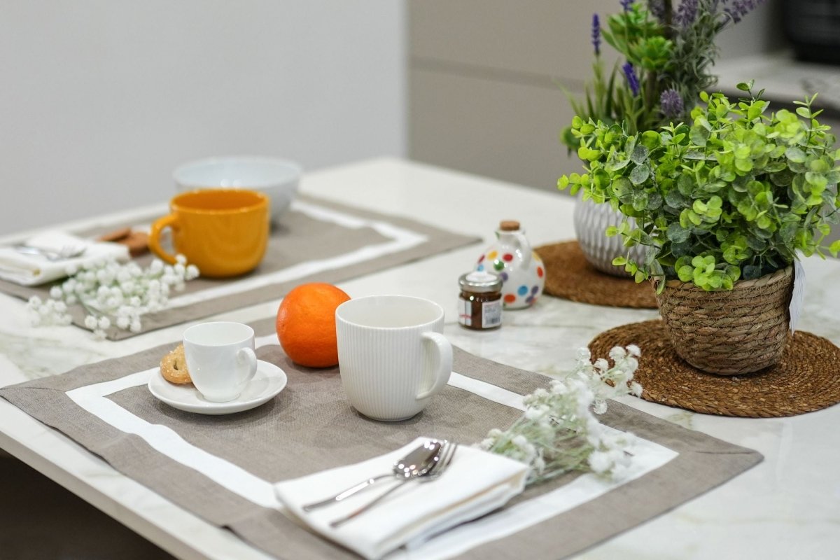 Piantina Artificiale con Vaso in Fibra Vegetale | Domus Zone - DomusZone