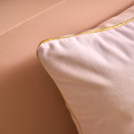VELVET Cuscino arredo in Velluto con ricamo Monogram |Domus Zone - DomusZone