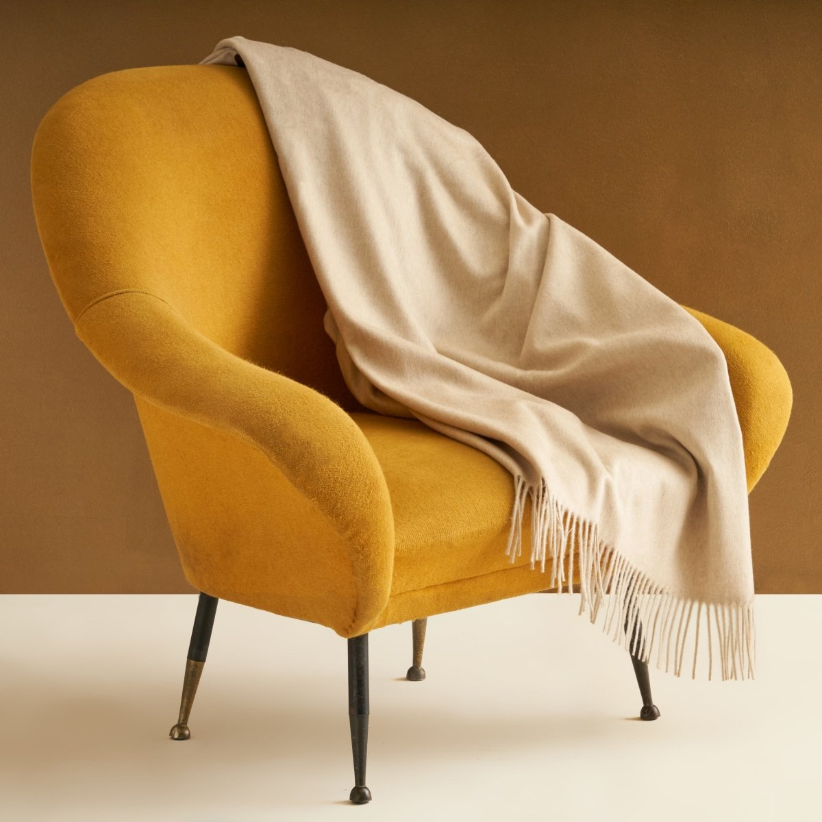 WINDSOR Plaid 100% Cashmere 150x200 | Domus Zone - DomusZone