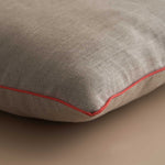 ZANTE Cuscino Arredo in Lino con Ricamo Corallo | Domus Zone - DomusZone